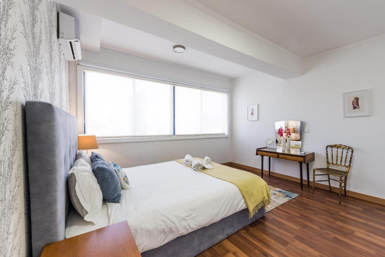 Guestready - The First Apartment Порто Екстериор снимка