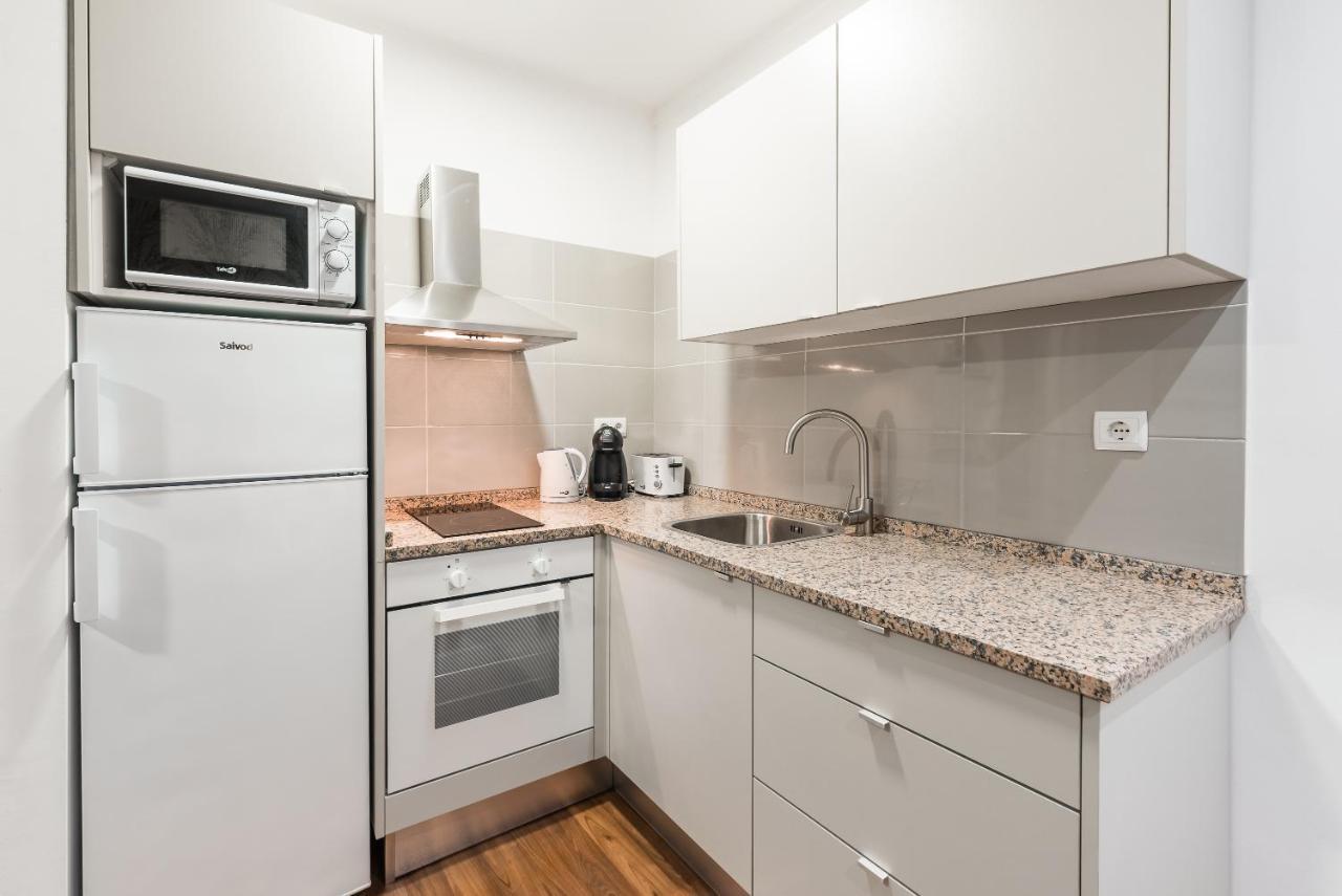 Guestready - The First Apartment Порто Екстериор снимка